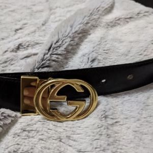Mens Gucci Belt reversable